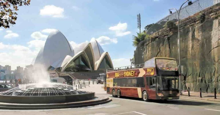 Guide to Big Bus Sydney: Tickets, Map, Reviews, & More