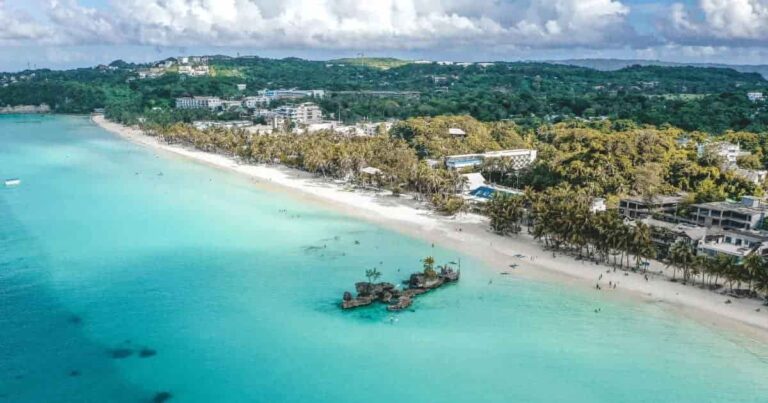 7 Best Hotels in Boracay: Where to Stay in Stations 0, 1, 2, & 3