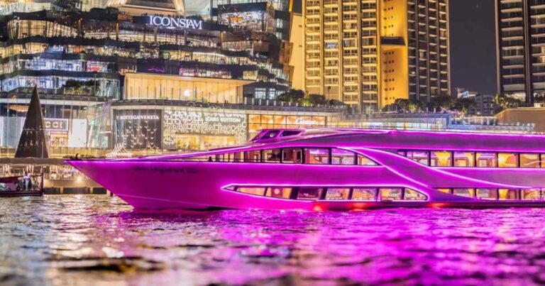 7 Best Chao Phraya Dinner Cruises in Bangkok
