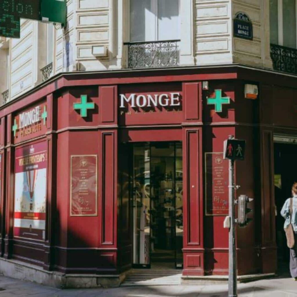 parapharmacie-monge-paris-beauty-retail-shop-best